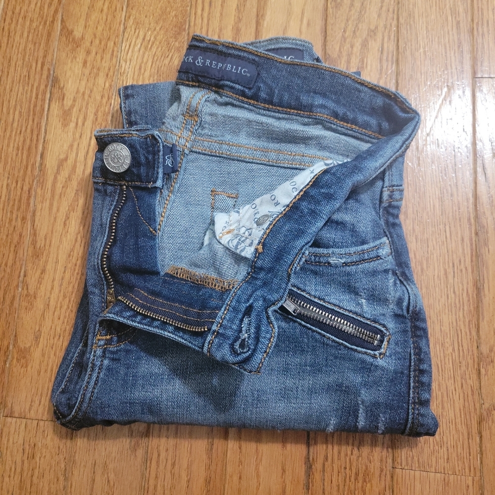 Rock & republic kendall cropped jeans size 4